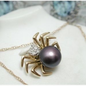 10k gold diamonds & pearl Spider Pendant